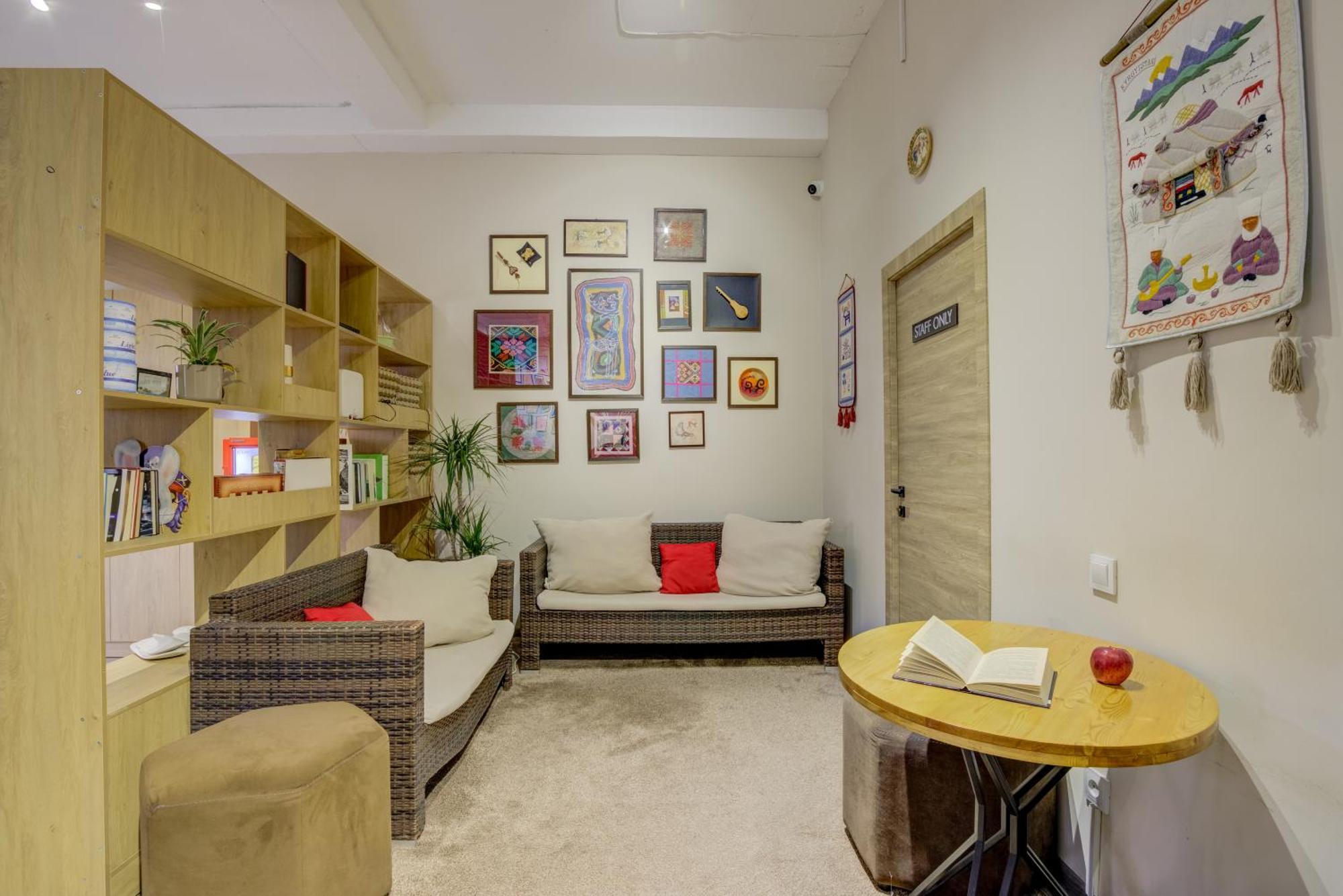 Bodo Hostel Bişkek Dış mekan fotoğraf